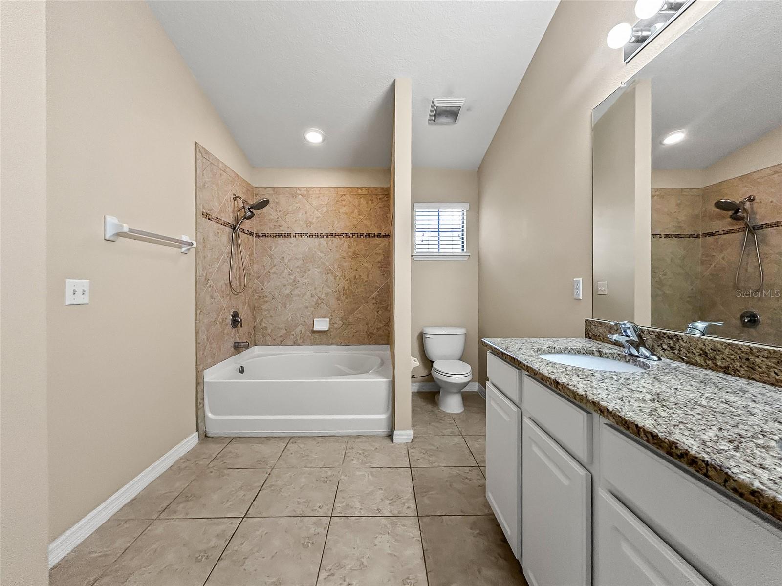 16615 KINGLETSIDE CT, LITHIA, FL — photo 12