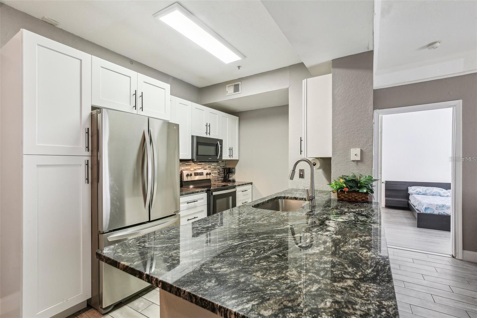 17104 CARRINGTON PARK DR #514, TAMPA, FL — photo 3