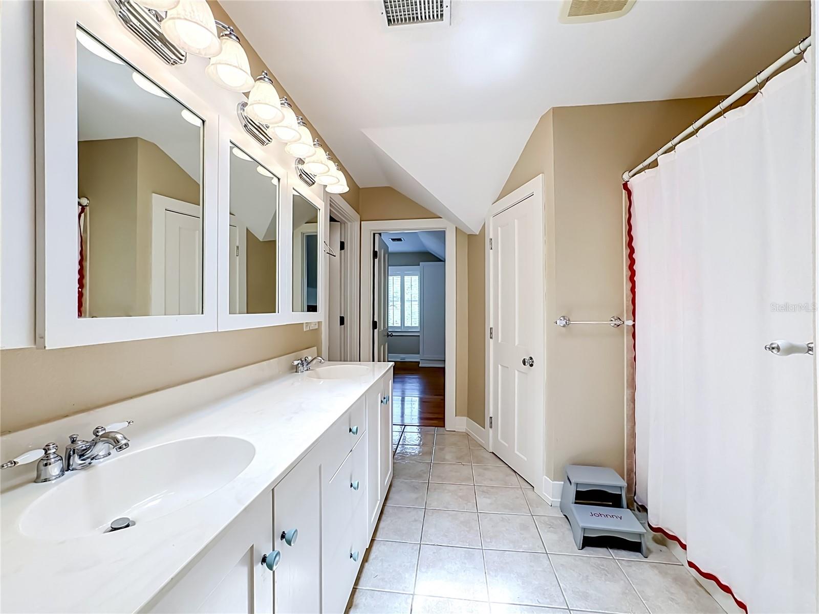 3621 1ST AVE W, BRADENTON, FL — photo 54