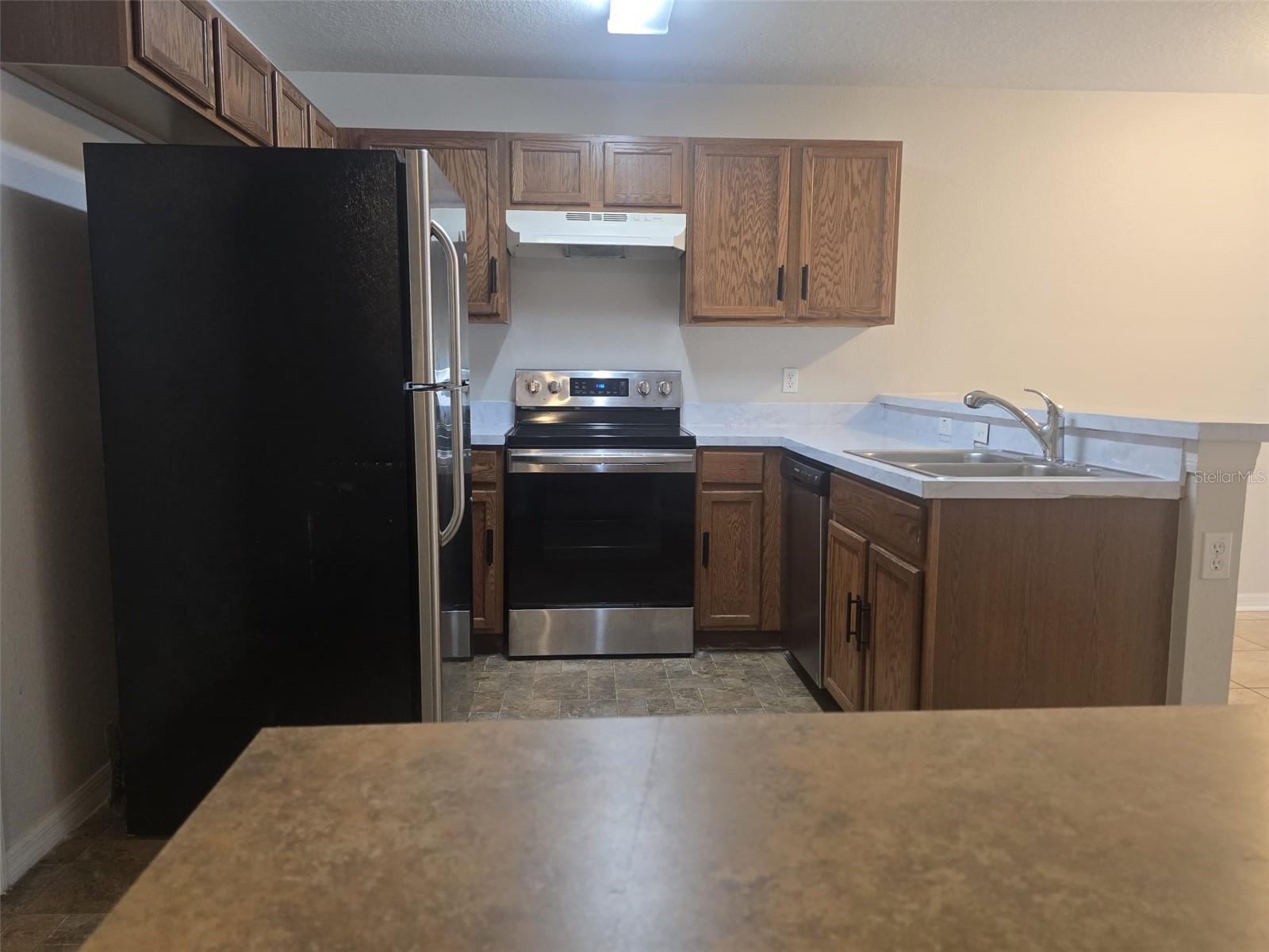 219 GLOWING PEACE LN #85, ORLANDO, FL — photo 3