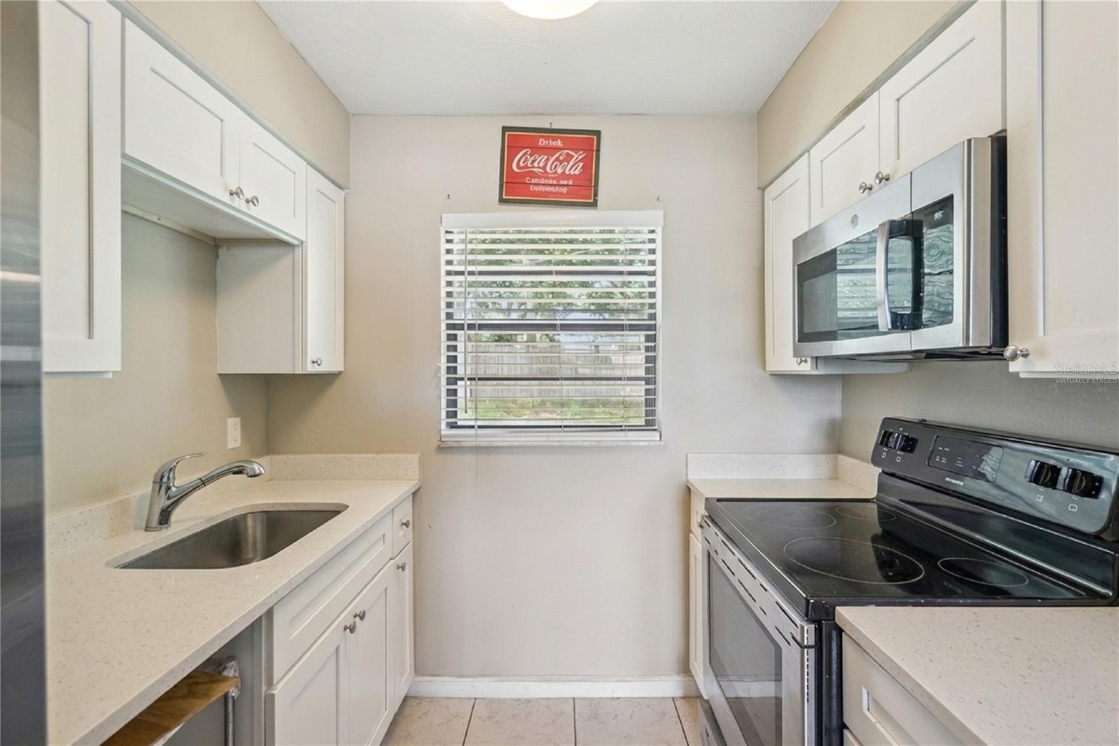 1691 LUCY TERRY AVE, APOPKA, FL — photo 5