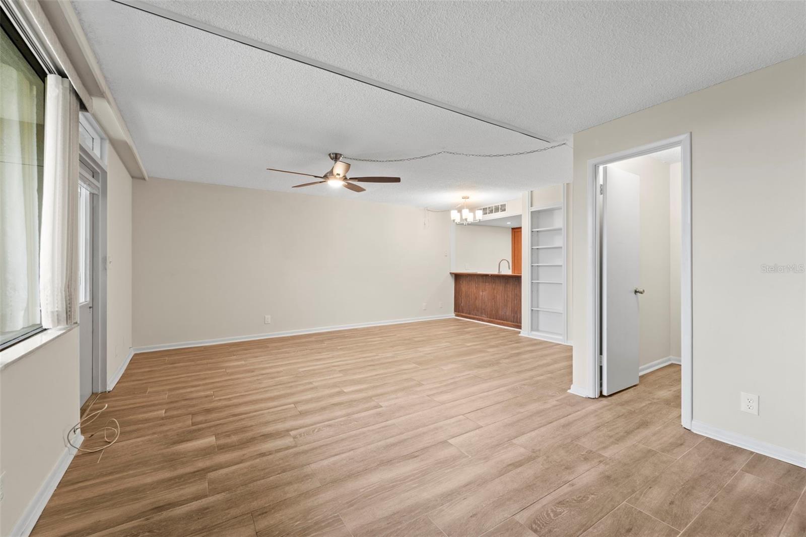 2617 COVE CAY DR #206, CLEARWATER, FL — photo 3