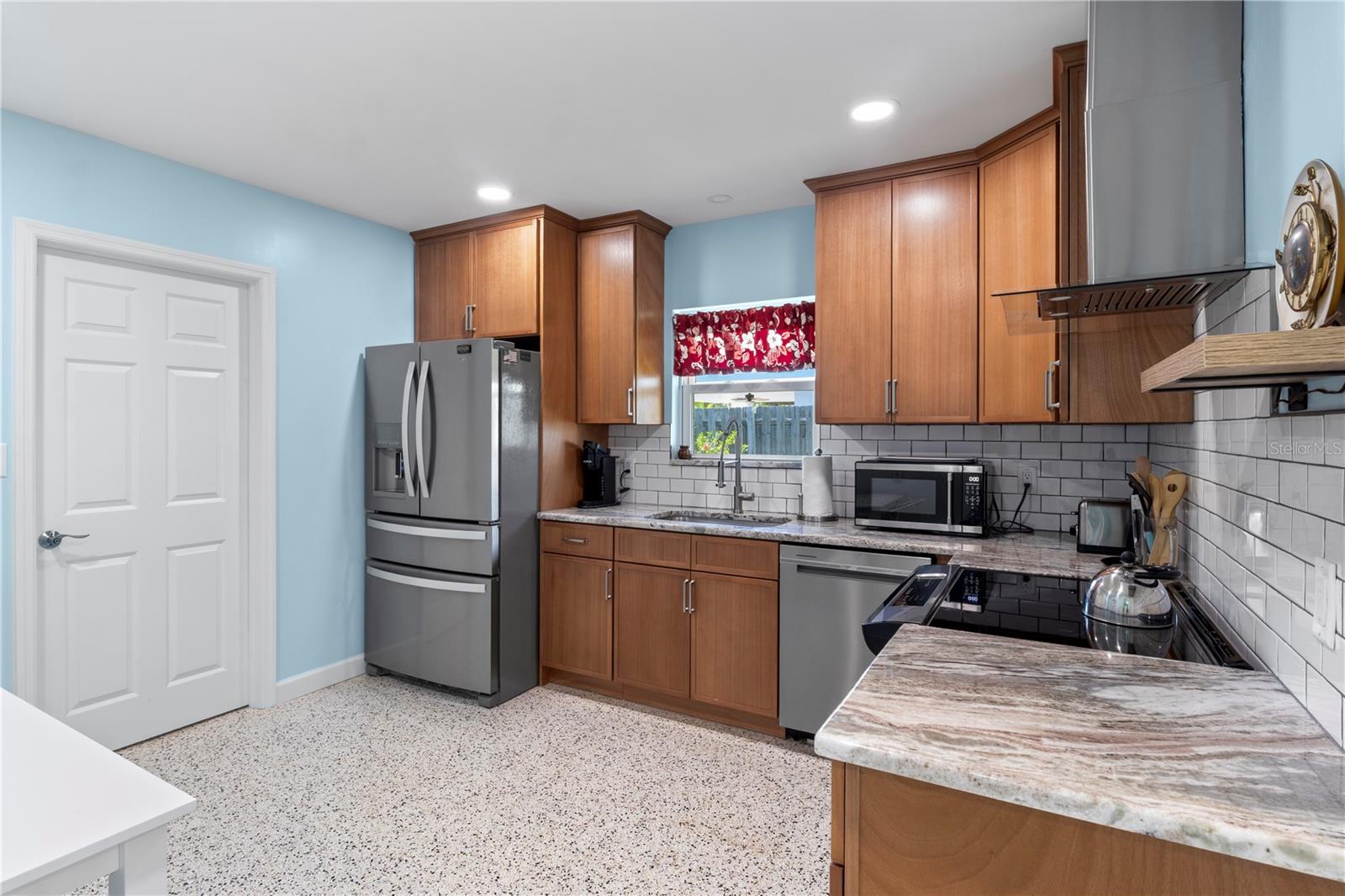 204 29TH ST, HOLMES BEACH, FL — photo 21