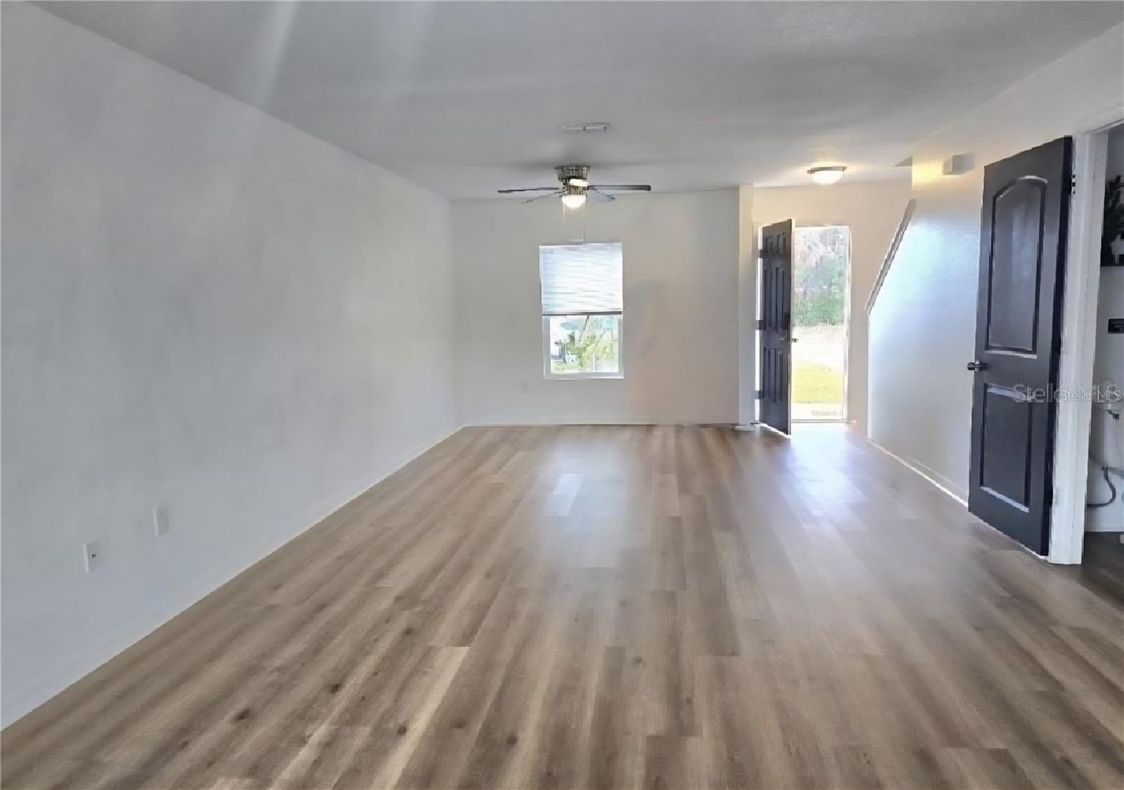 233 GLADIOLA CT, KISSIMMEE, FL — photo 2