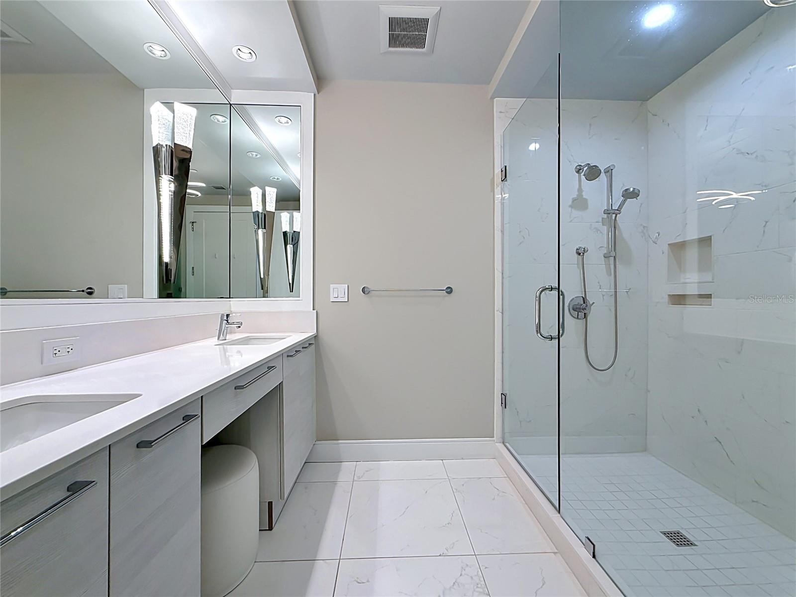 100 1ST AVE N #1106, ST PETERSBURG, FL — photo 22