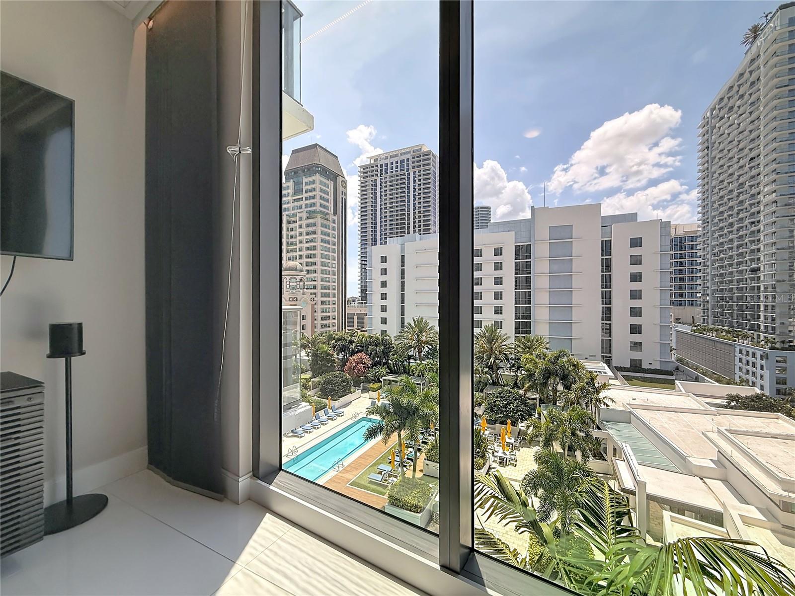 100 1ST AVE N #1106, ST PETERSBURG, FL — photo 24