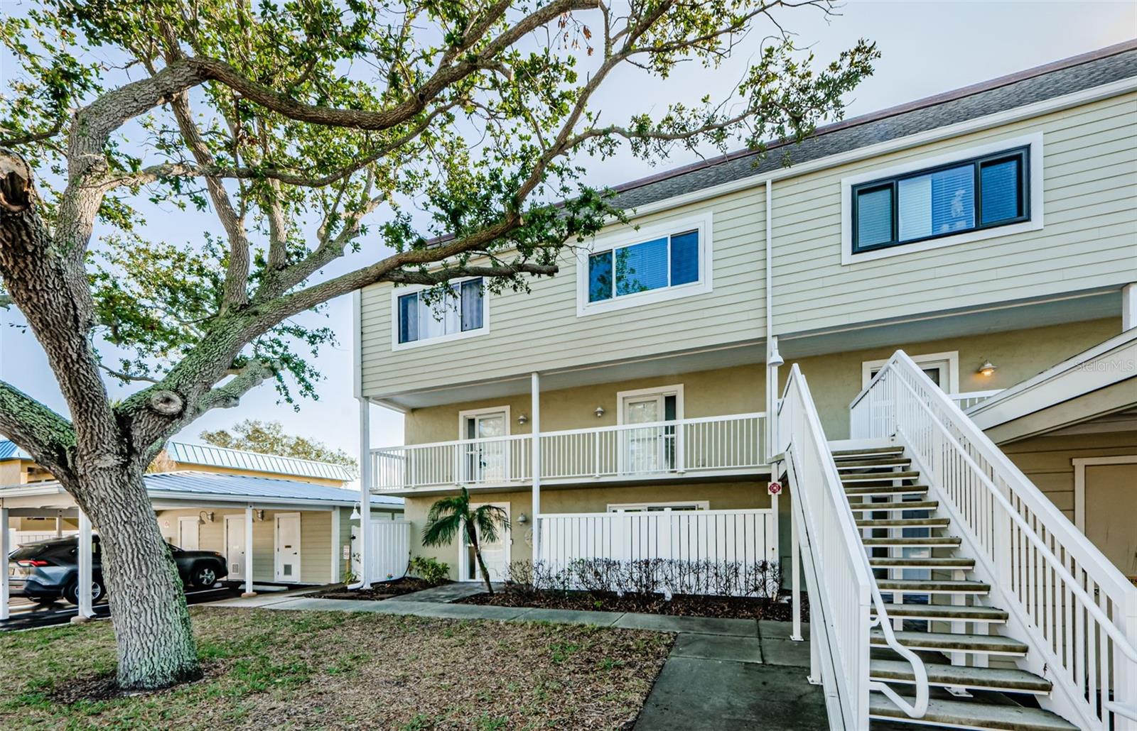 433 S PAULA DR #17, DUNEDIN, FL — photo 2