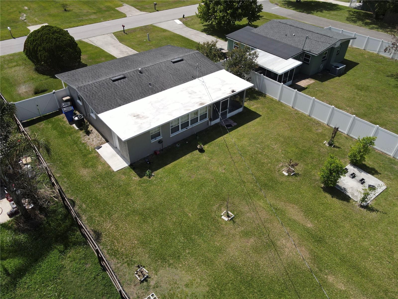 307 CALIFORNIA AVE, ST CLOUD, FL — photo 36