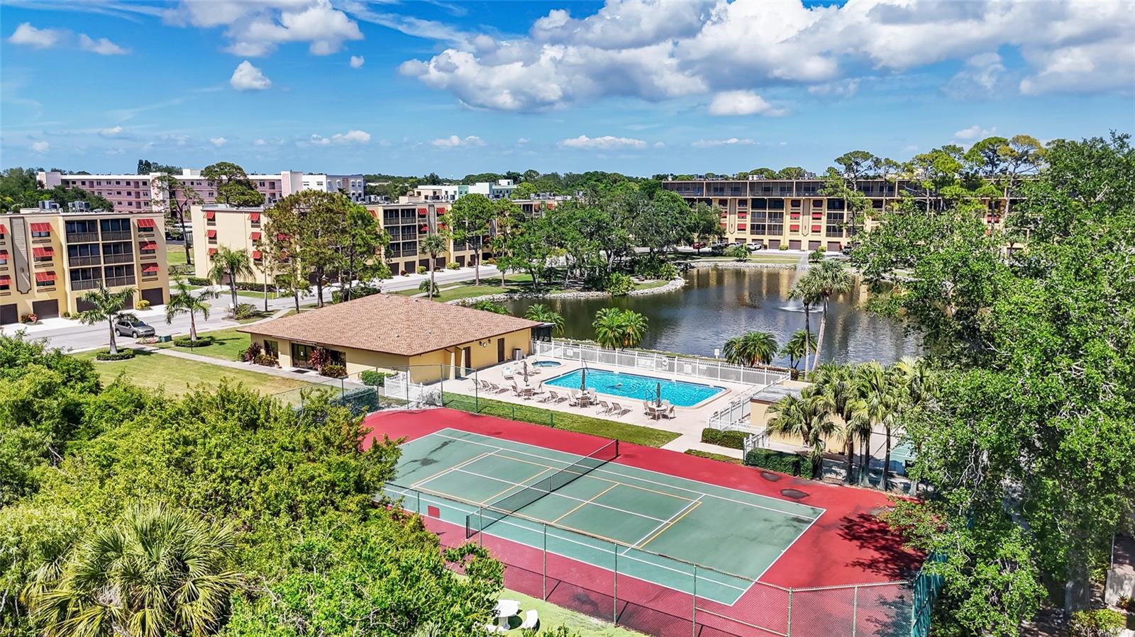 5775 PARK ST N #410, ST PETERSBURG, FL — photo 37