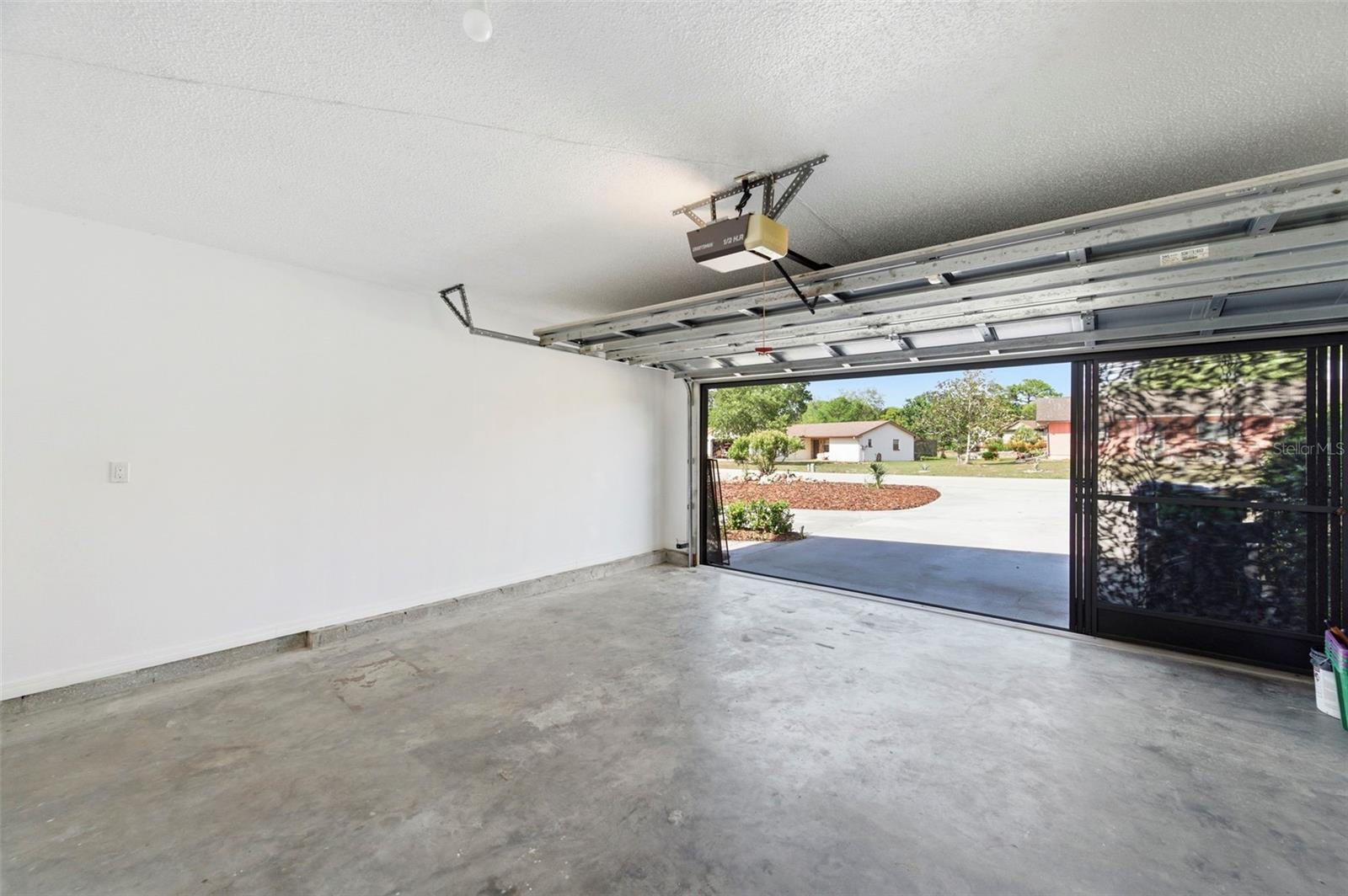7457 GALLOWAY RD, WEEKI WACHEE, FL — photo 46