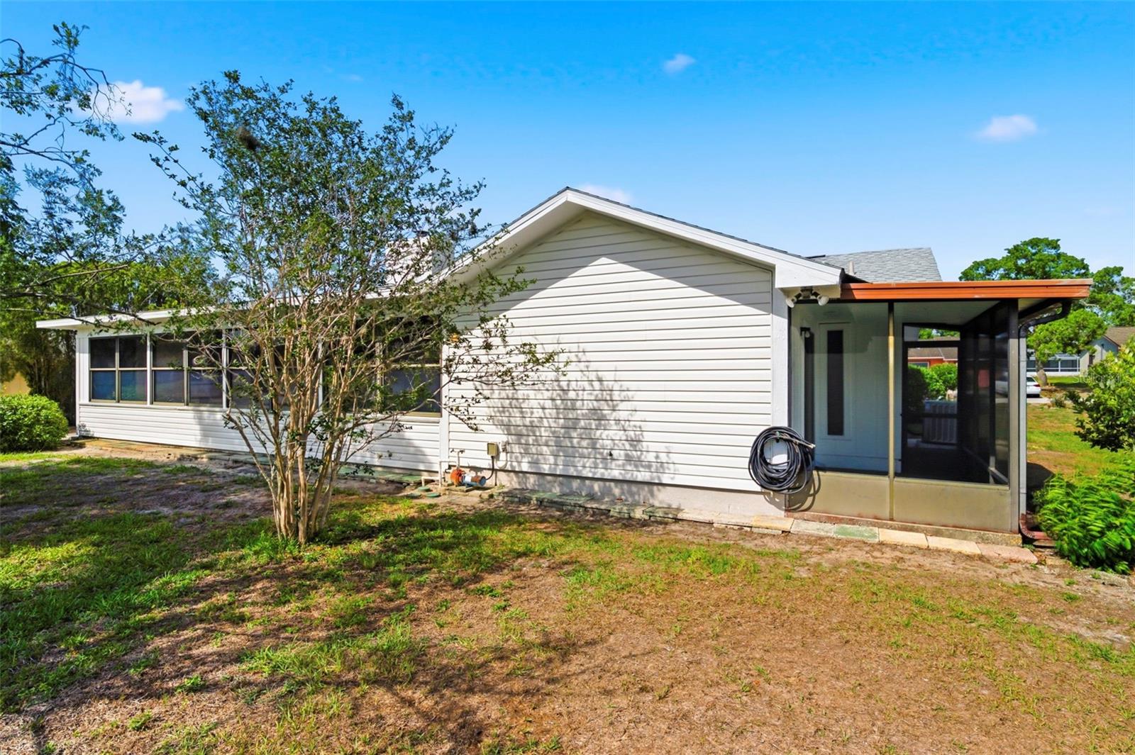 7457 GALLOWAY RD, WEEKI WACHEE, FL — photo 50