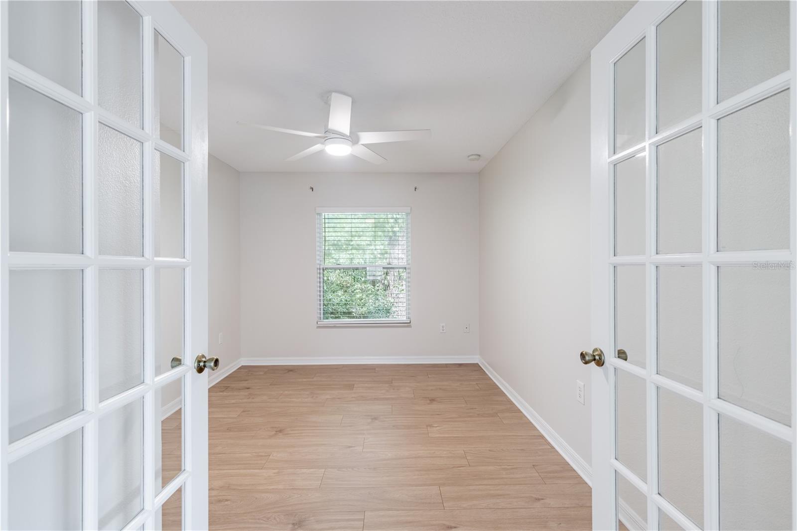 31080 LOCHMORE CIR, SORRENTO, FL — photo 31