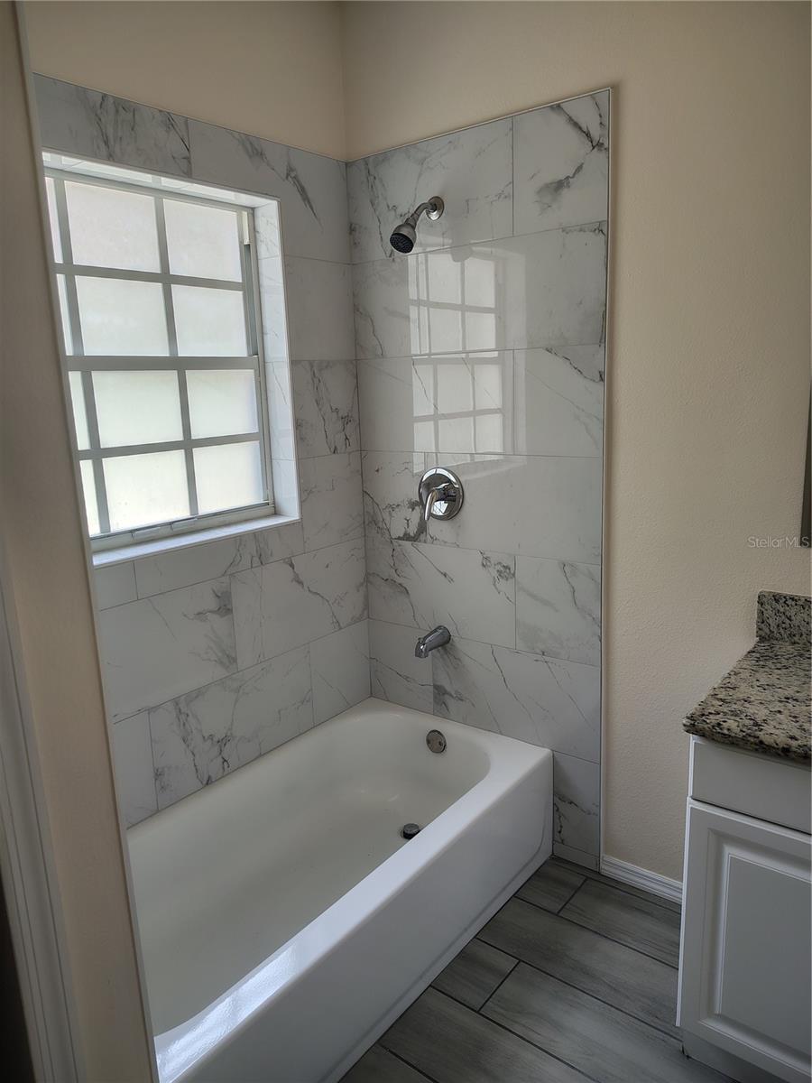 1074 UNIVERSAL REST PL, KISSIMMEE, FL — photo 21