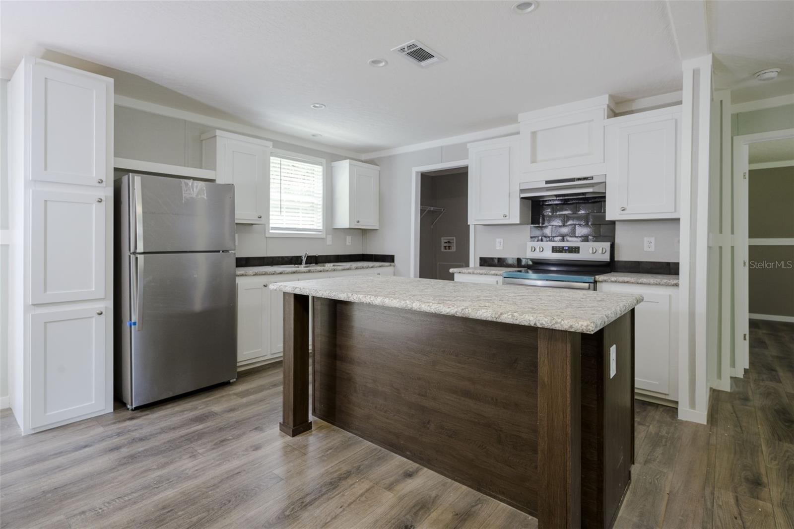 374 SISCO RD, POMONA PARK, FL — photo 9