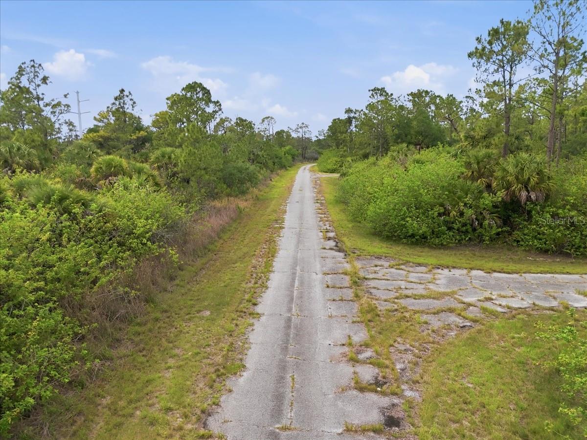 KIMBERLY DR, NORTH PORT, FL — photo 36