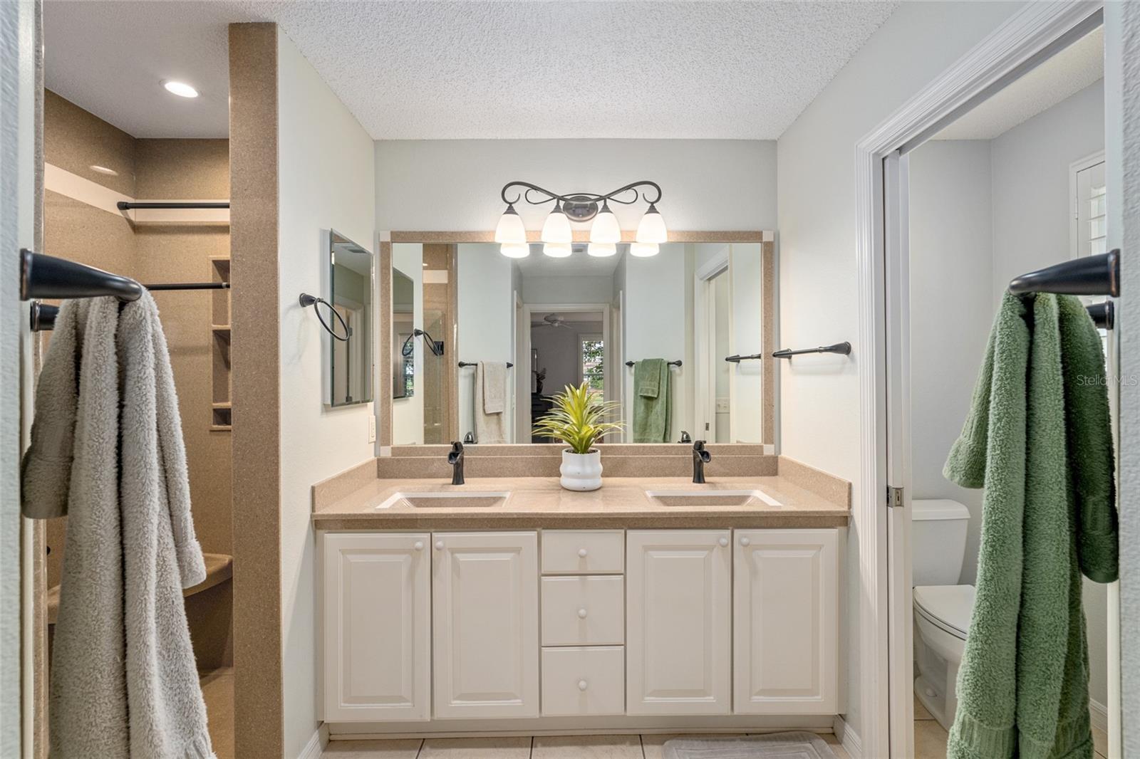 991 BARRYMOORE LOOP, THE VILLAGES, FL — photo 13