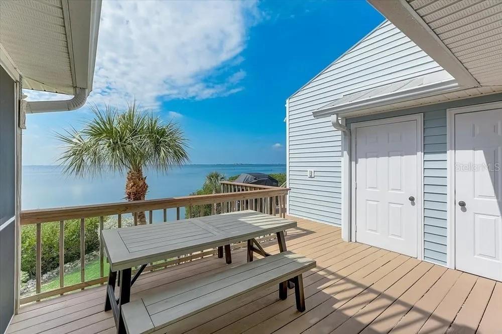 2424 BAY DR, BRADENTON, FL — photo 18