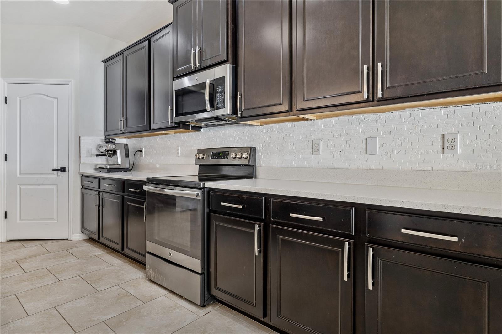 5453 SUNCATCHER DR, WESLEY CHAPEL, FL — photo 10