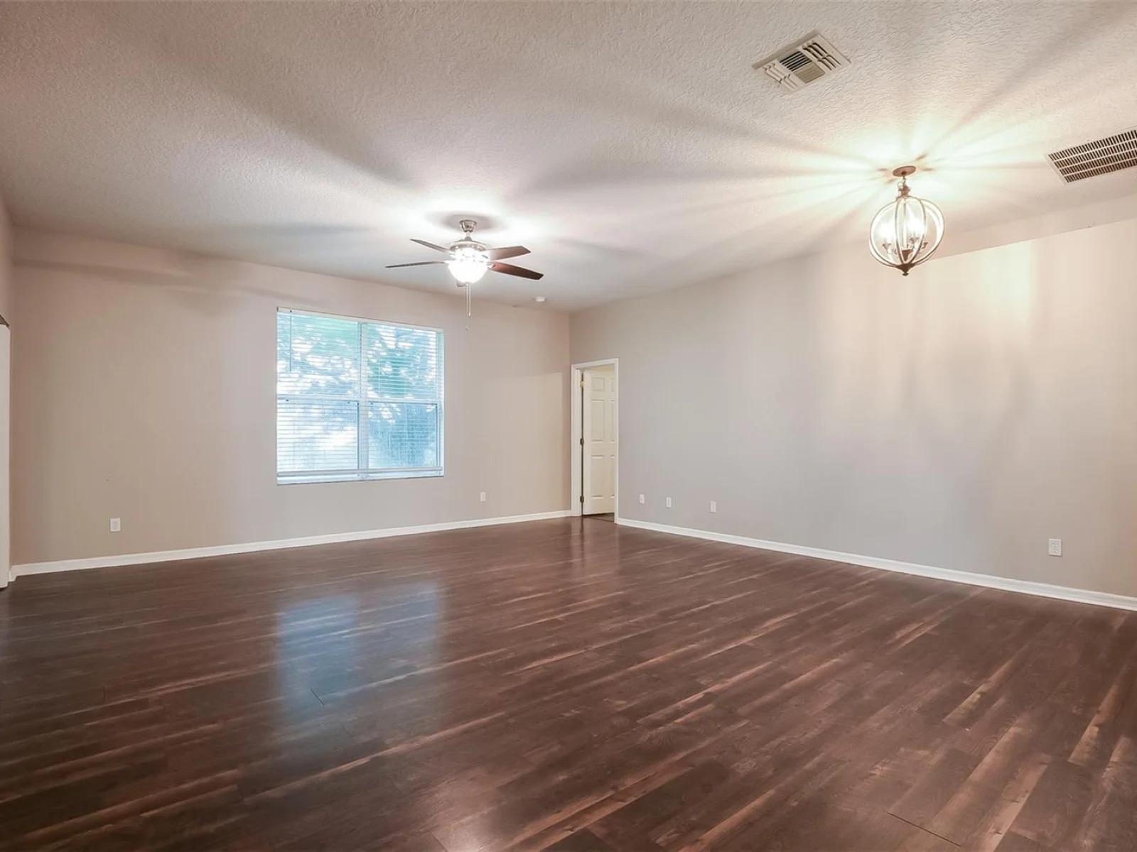 4837 CAPE HATTERAS DR, CLERMONT, FL — photo 8