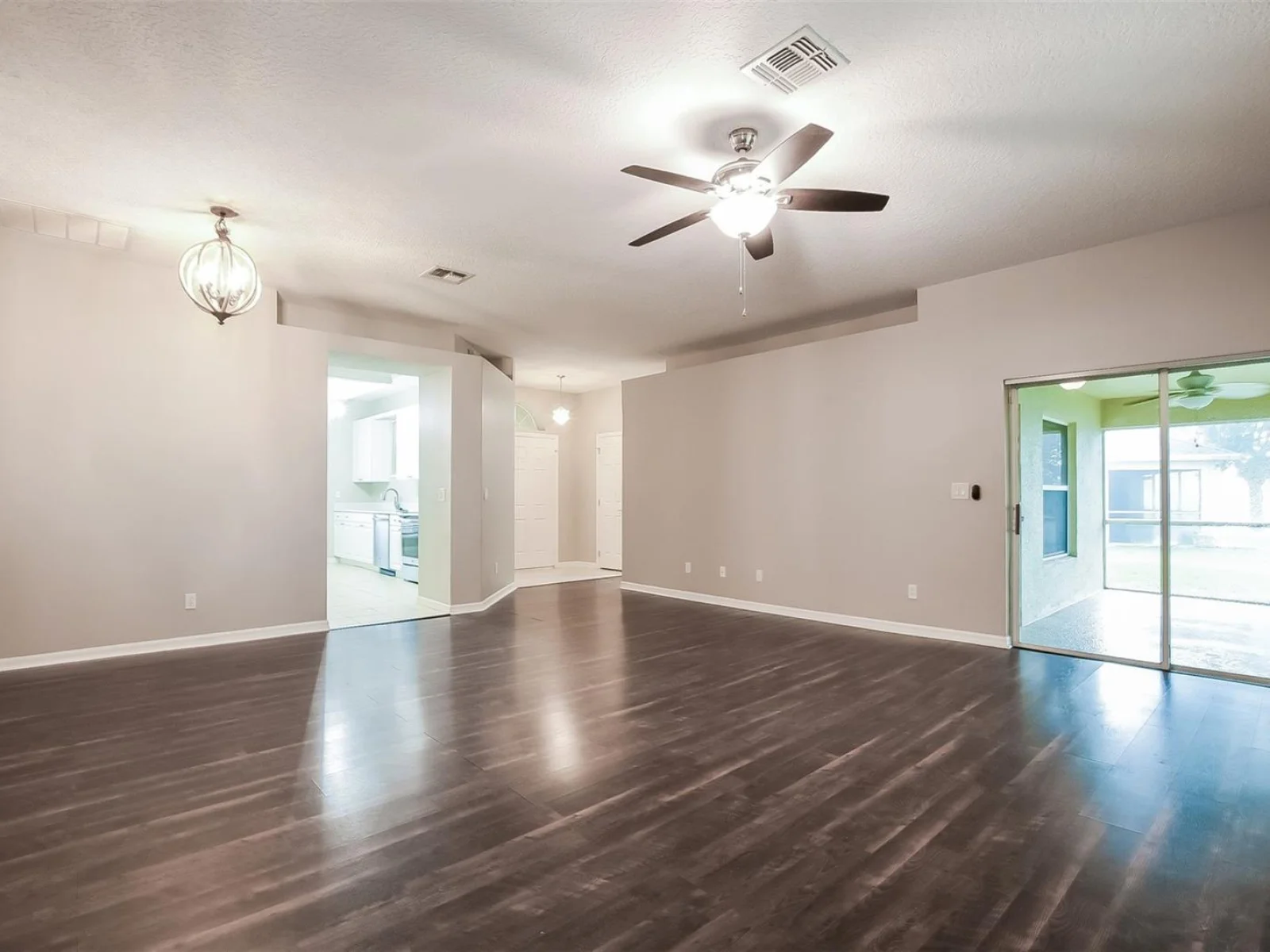 4837 CAPE HATTERAS DR, CLERMONT, FL — photo 9