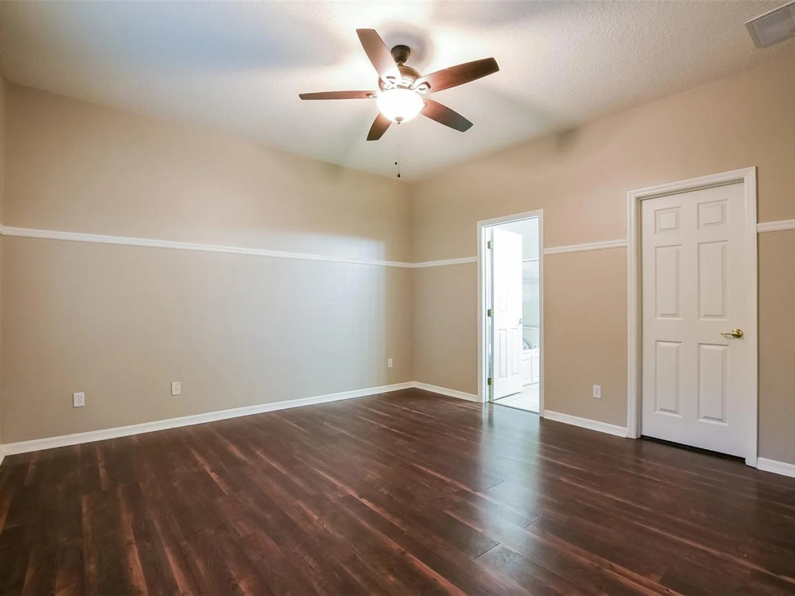 4837 CAPE HATTERAS DR, CLERMONT, FL — photo 32