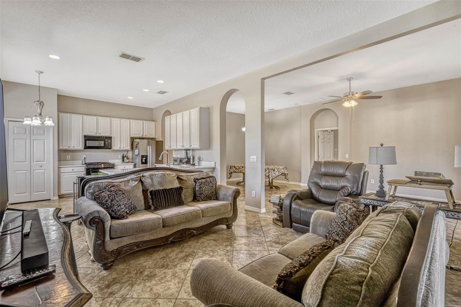 115 CRESCENT MOON DR, GROVELAND, FL — photo 12