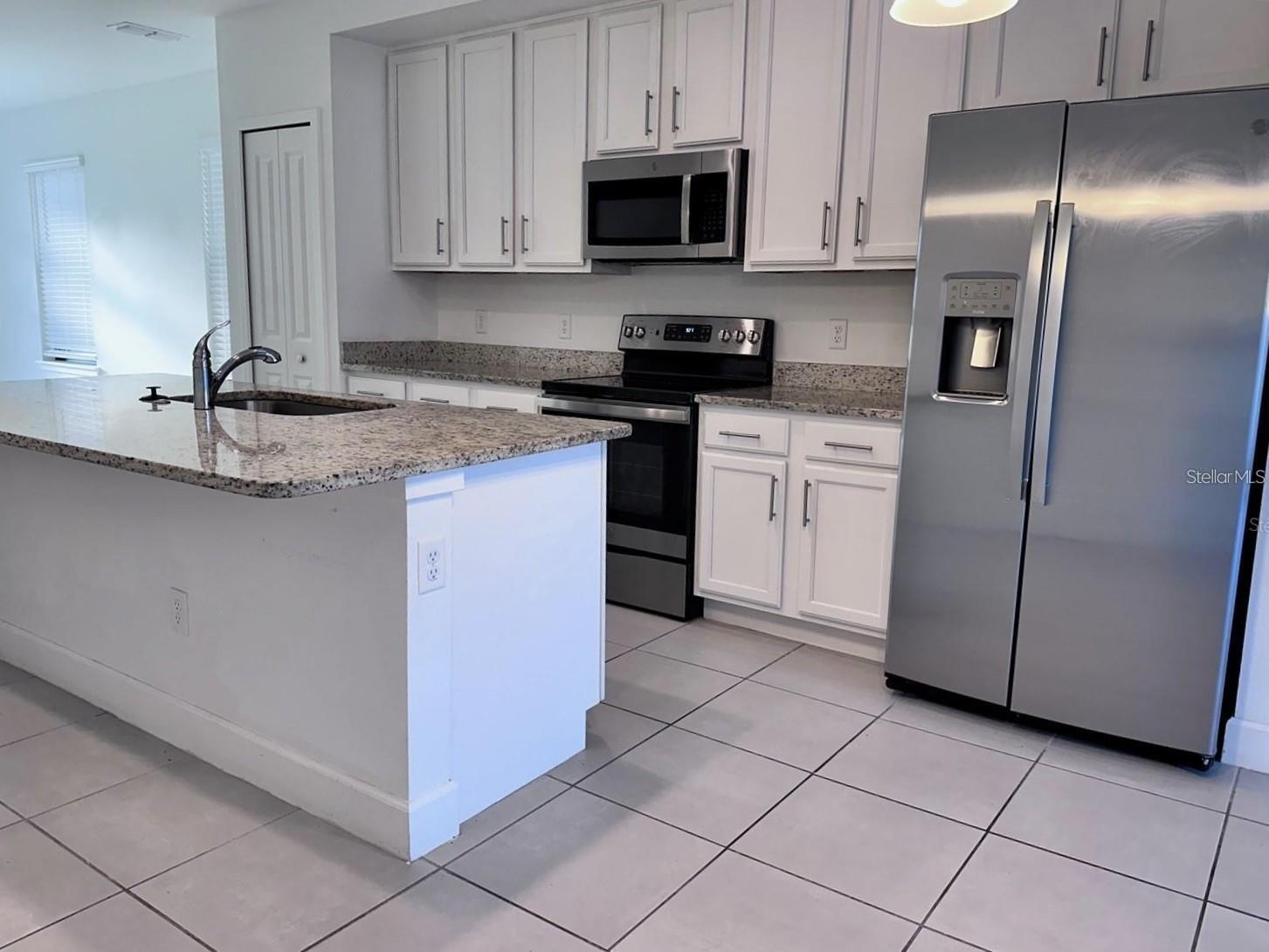 4774 TERRA ESMERALDA DR, KISSIMMEE, FL — photo 2