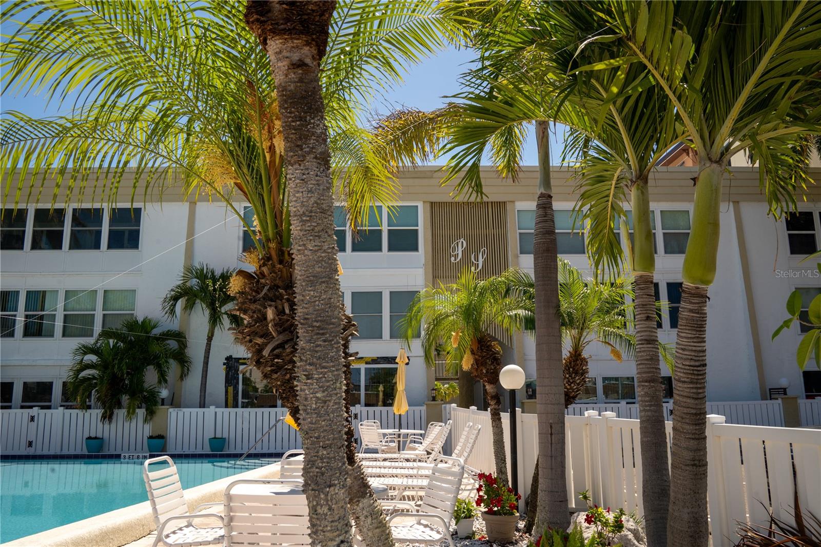 661 POINSETTIA AVE #108, CLEARWATER BEACH, FL