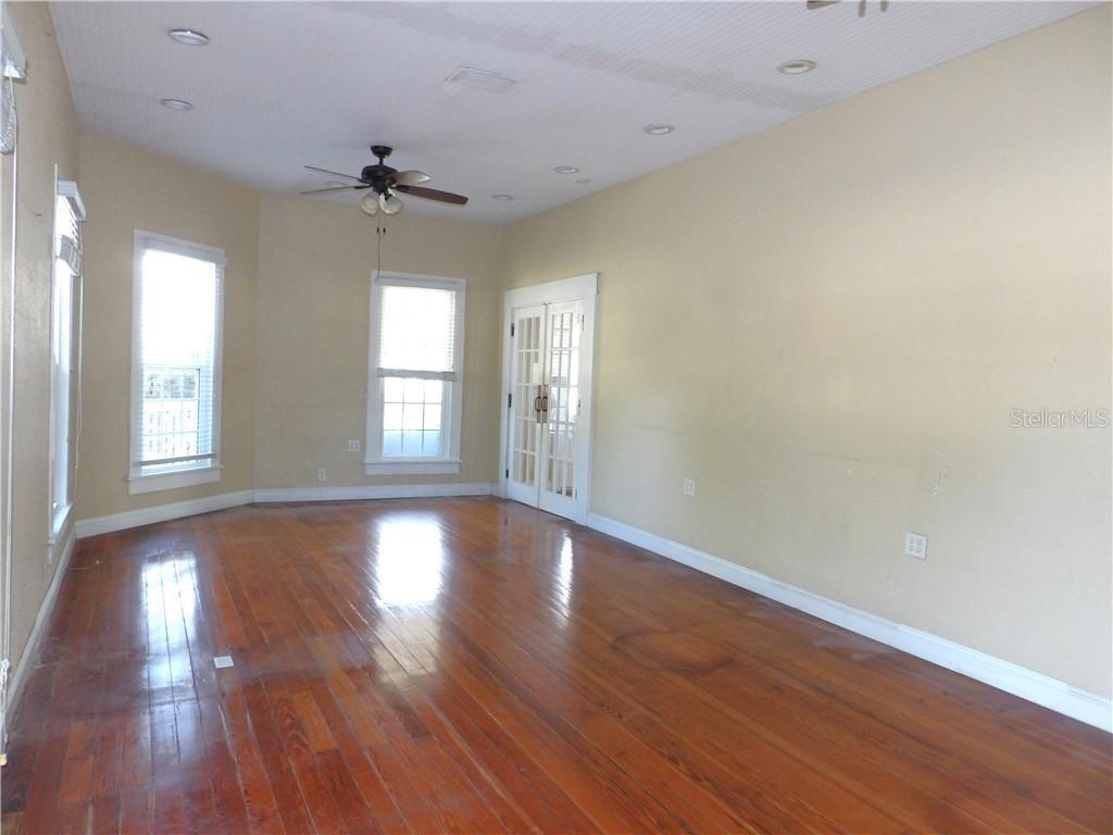 401 TOMPKINS ST, INVERNESS, FL — photo 7