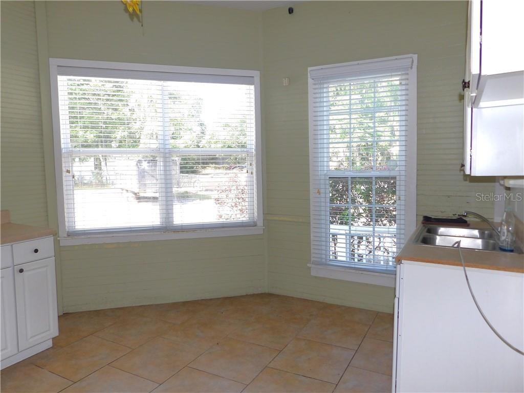 401 TOMPKINS ST, INVERNESS, FL — photo 8