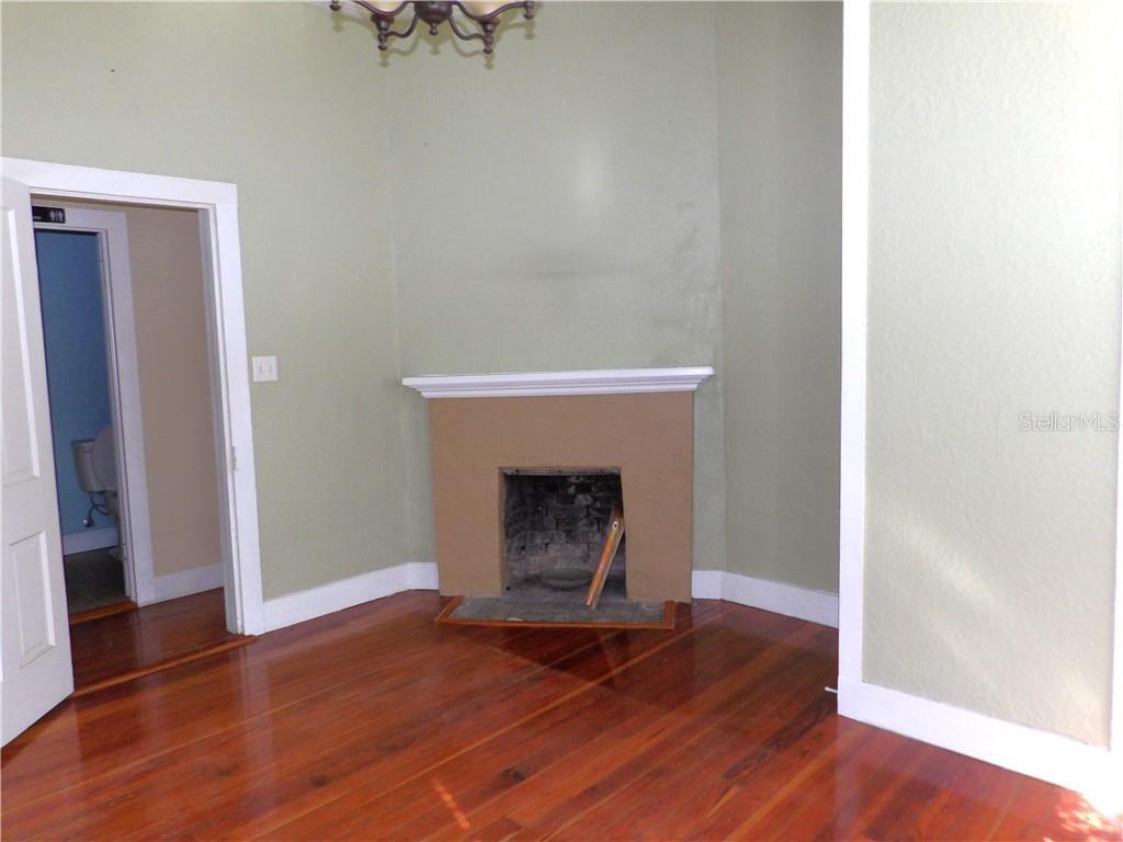 401 TOMPKINS ST, INVERNESS, FL — photo 17