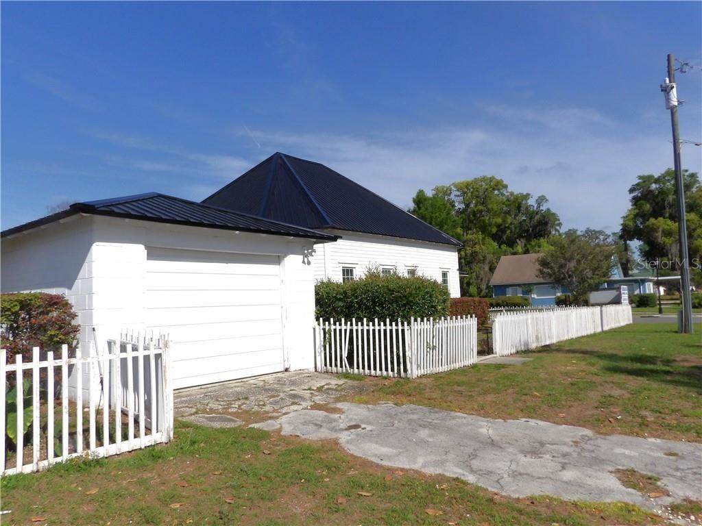 401 TOMPKINS ST, INVERNESS, FL — photo 22