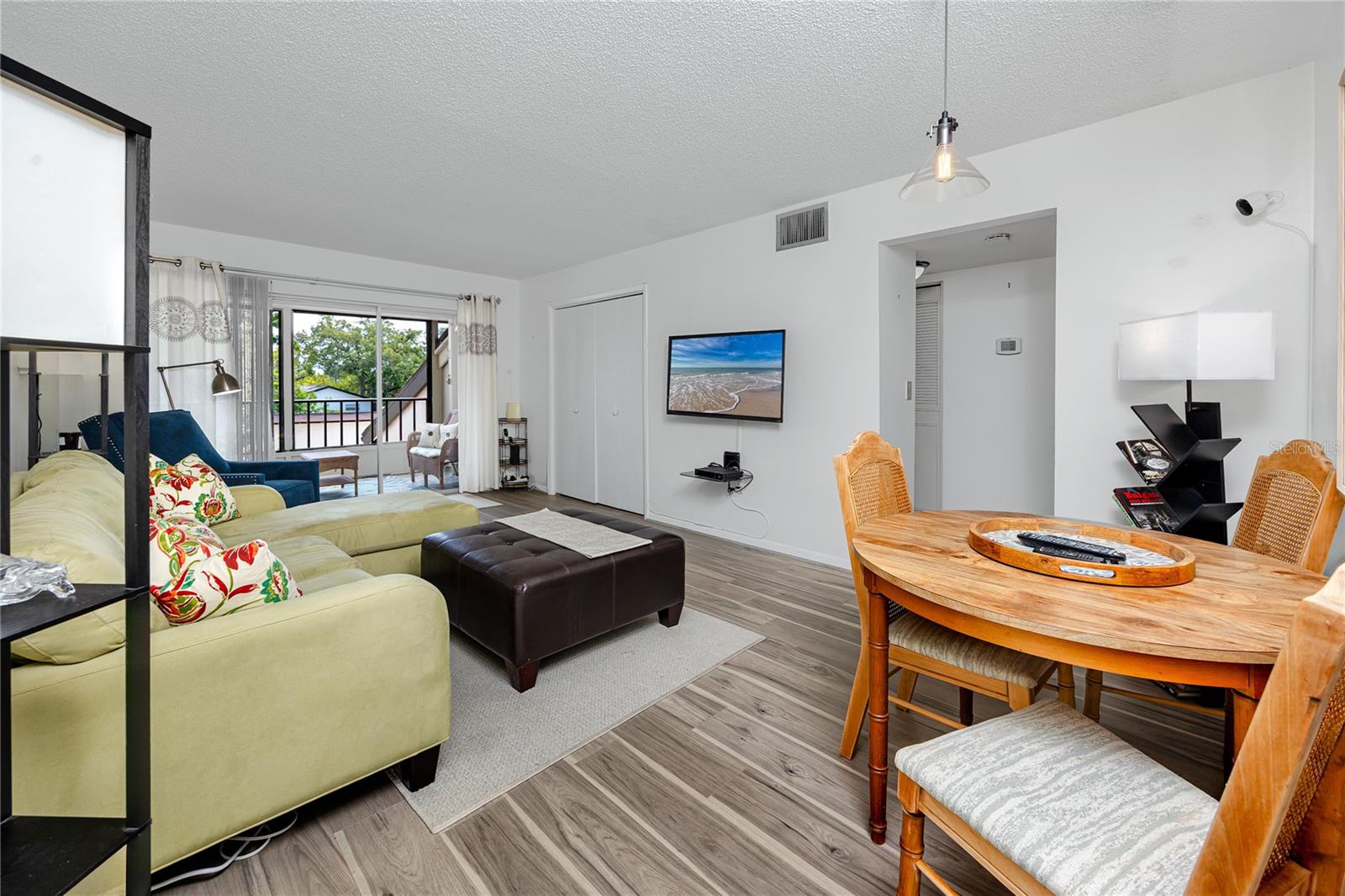 2207 BELLEAIR RD #B30, CLEARWATER, FL — photo 11