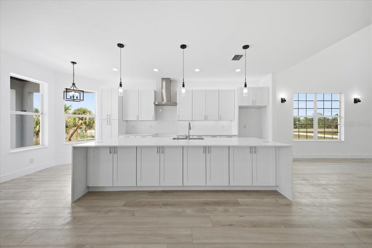 15408 MELPORT CIR, PORT CHARLOTTE, FL — photo 13