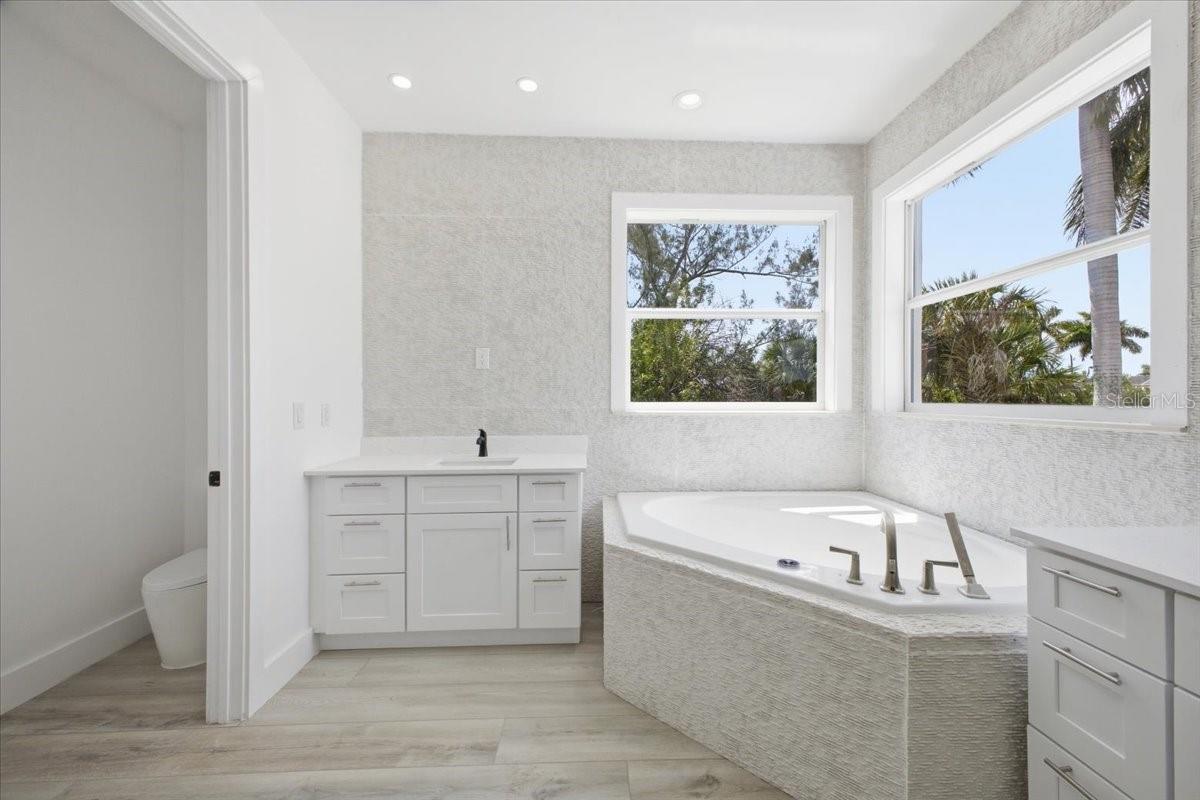 15408 MELPORT CIR, PORT CHARLOTTE, FL — photo 22