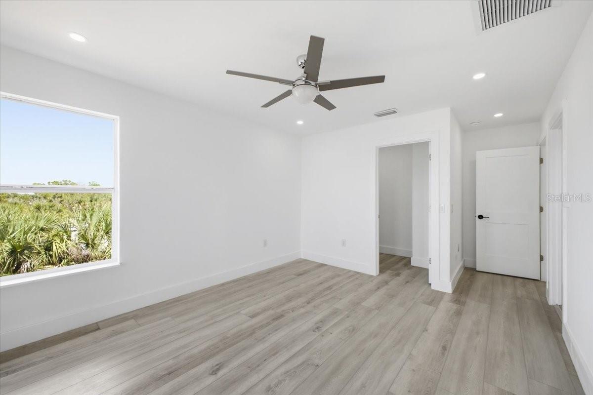 15408 MELPORT CIR, PORT CHARLOTTE, FL — photo 31