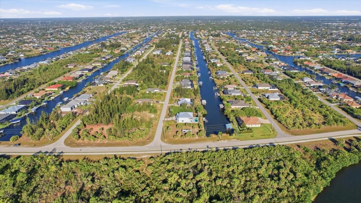 15408 MELPORT CIR, PORT CHARLOTTE, FL — photo 51