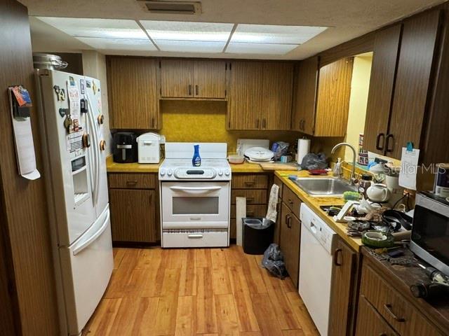 3763 KOSTEN PL, SARASOTA, FL — photo 10