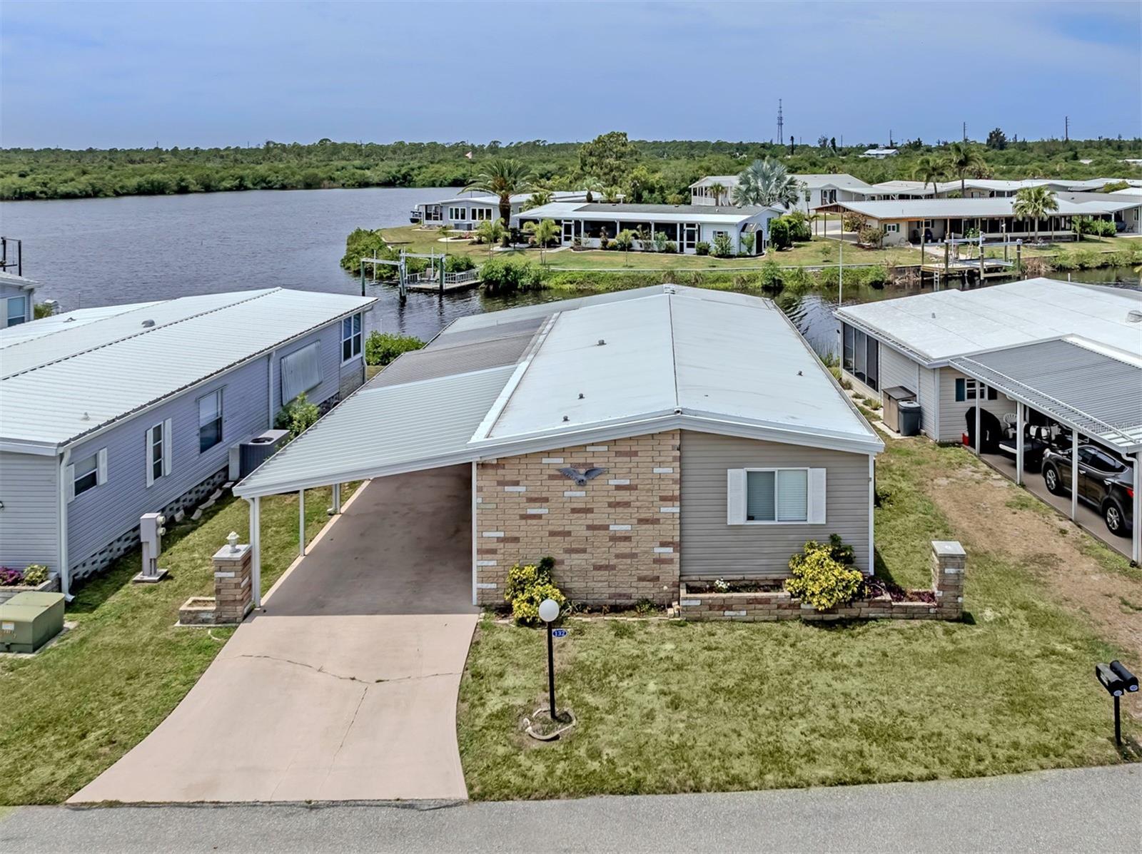 132 MARTINIQUE RD, NORTH PORT, FL
