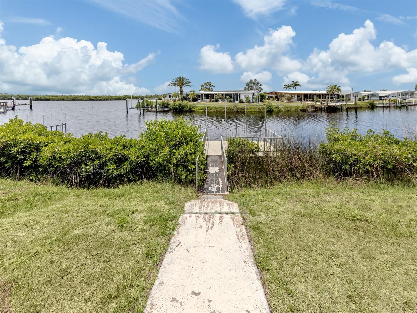 132 MARTINIQUE RD, NORTH PORT, FL — photo 30
