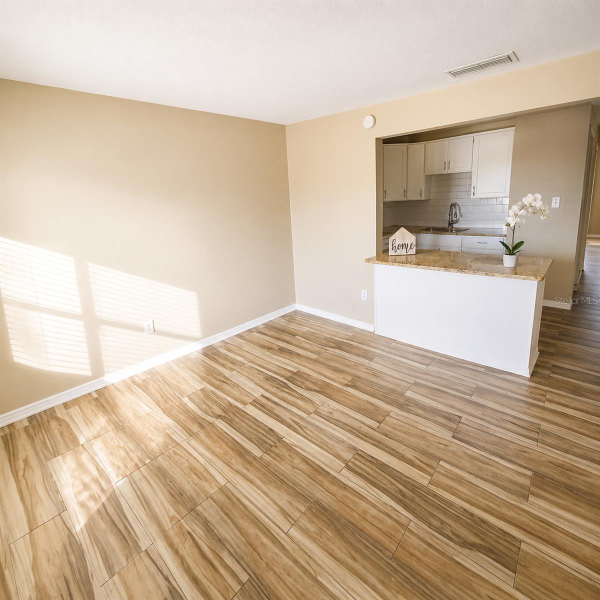 2501 HARN BLVD #H27, CLEARWATER, FL — photo 3