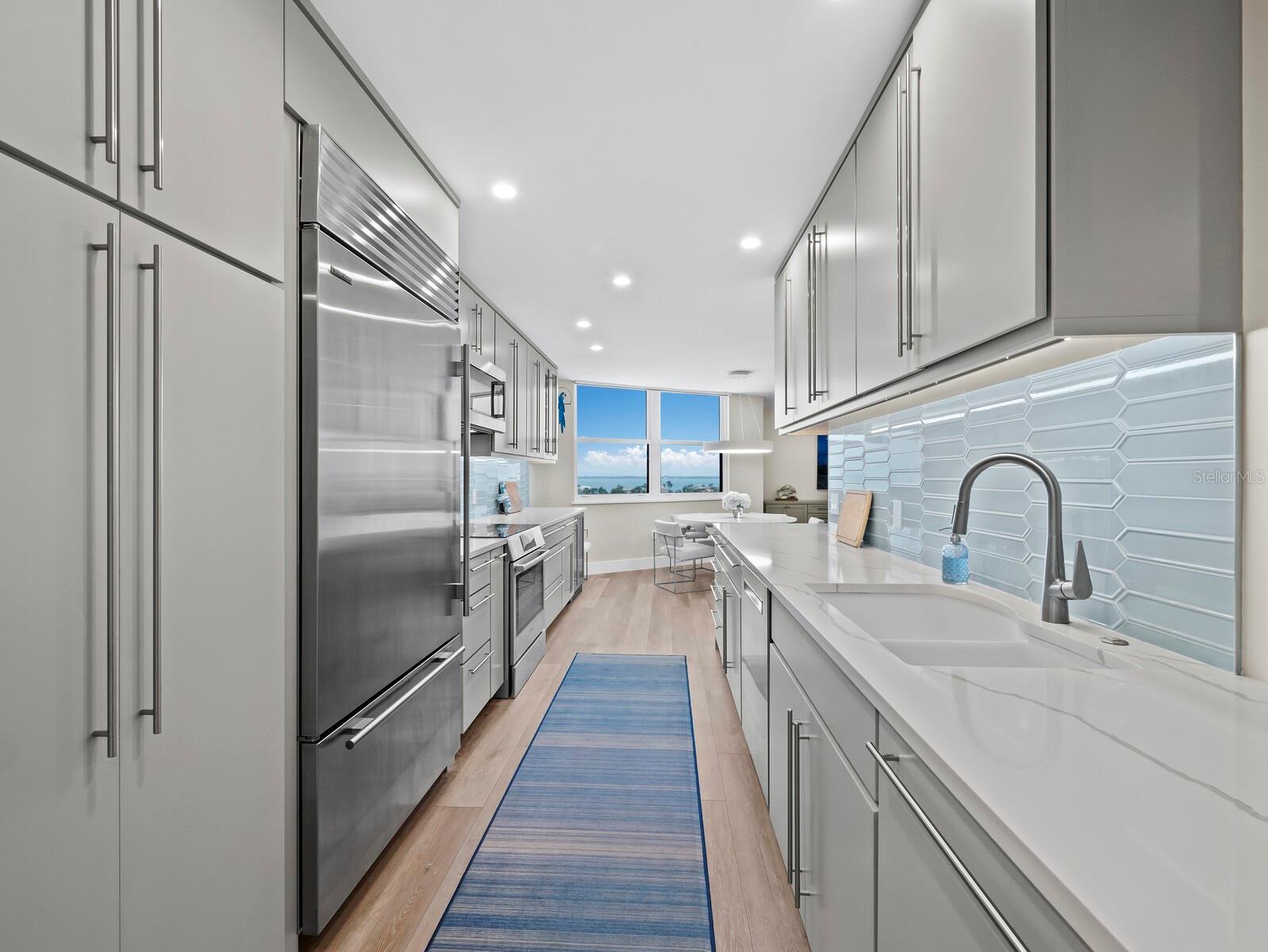 1050 LONGBOAT CLUB RD #903, LONGBOAT KEY, FL — photo 12
