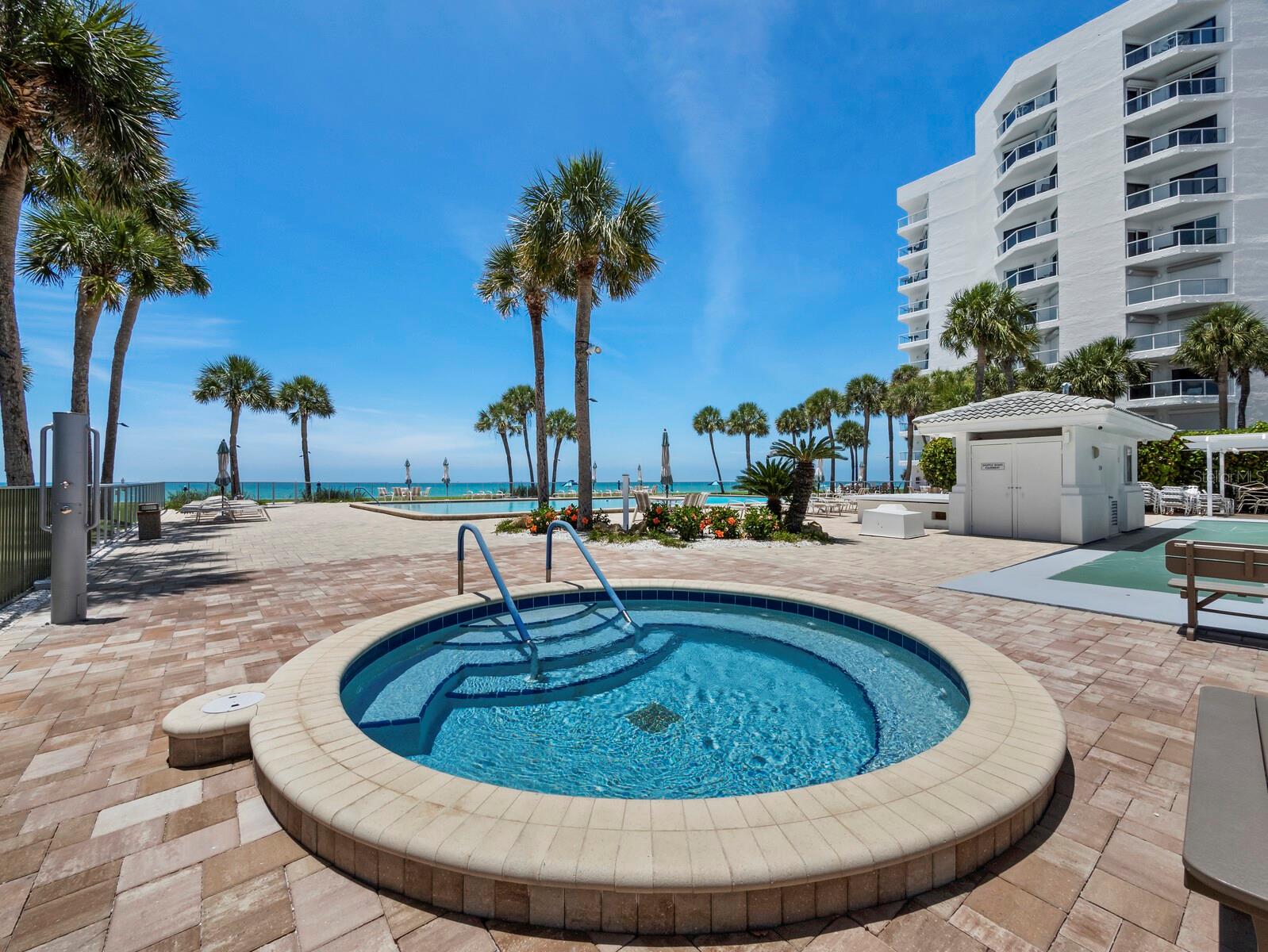 1050 LONGBOAT CLUB RD #903, LONGBOAT KEY, FL — photo 33