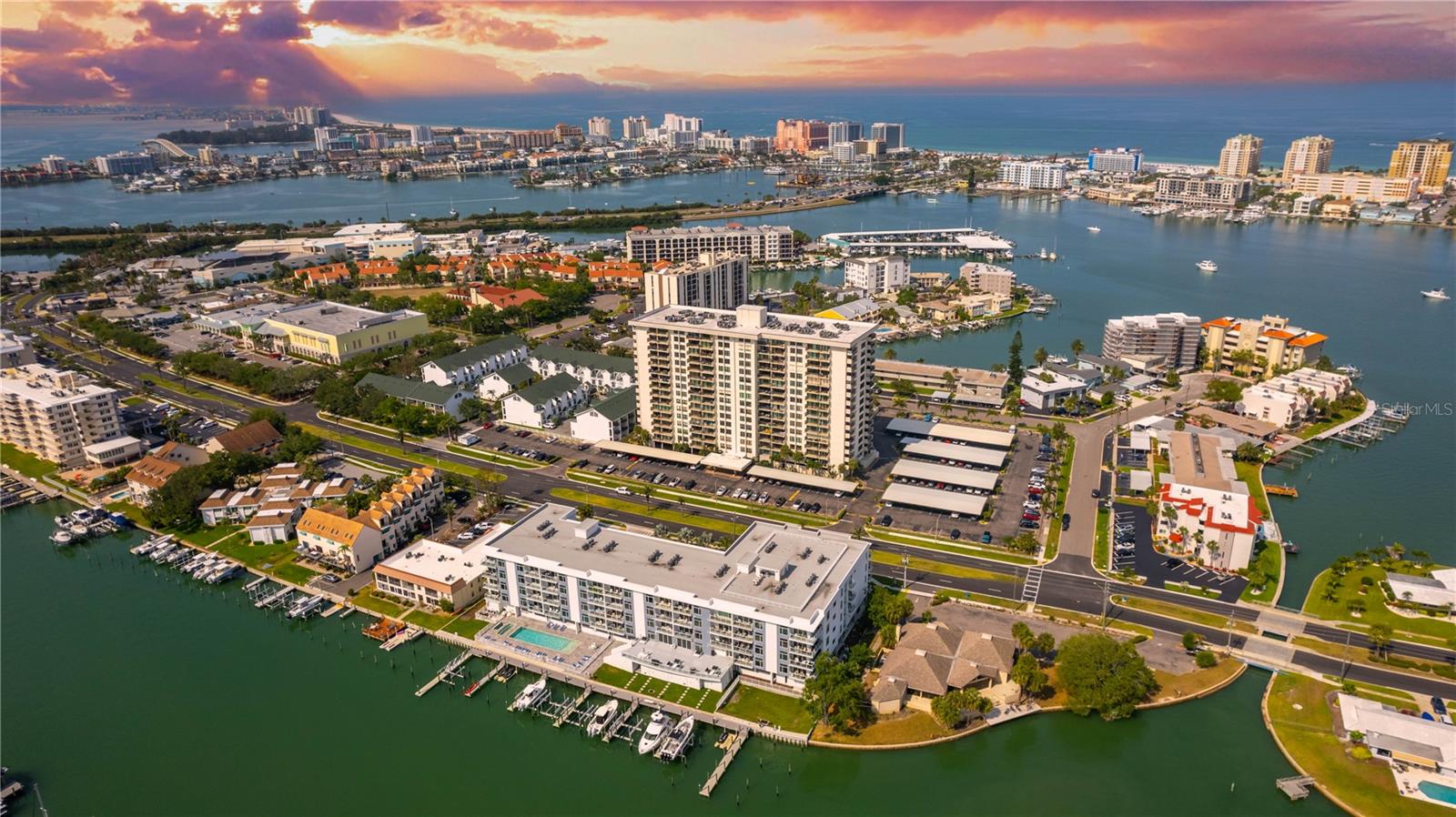 400 ISLAND WAY #212, CLEARWATER BEACH, FL