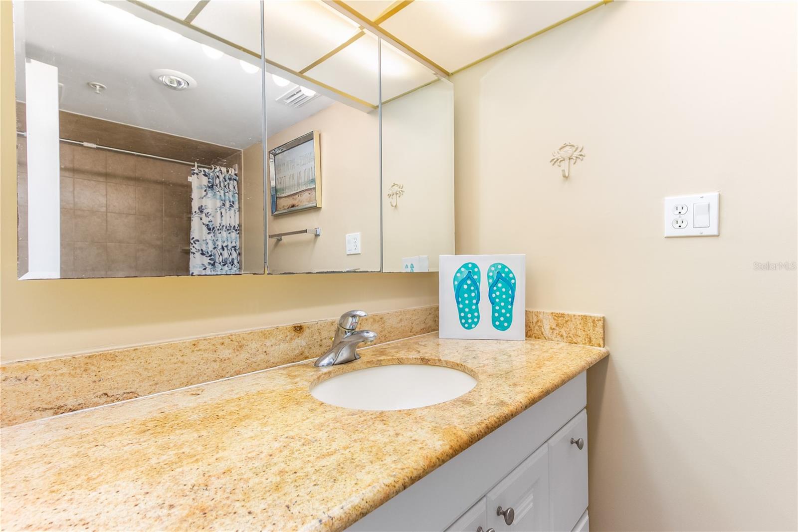 400 ISLAND WAY #212, CLEARWATER BEACH, FL — photo 24