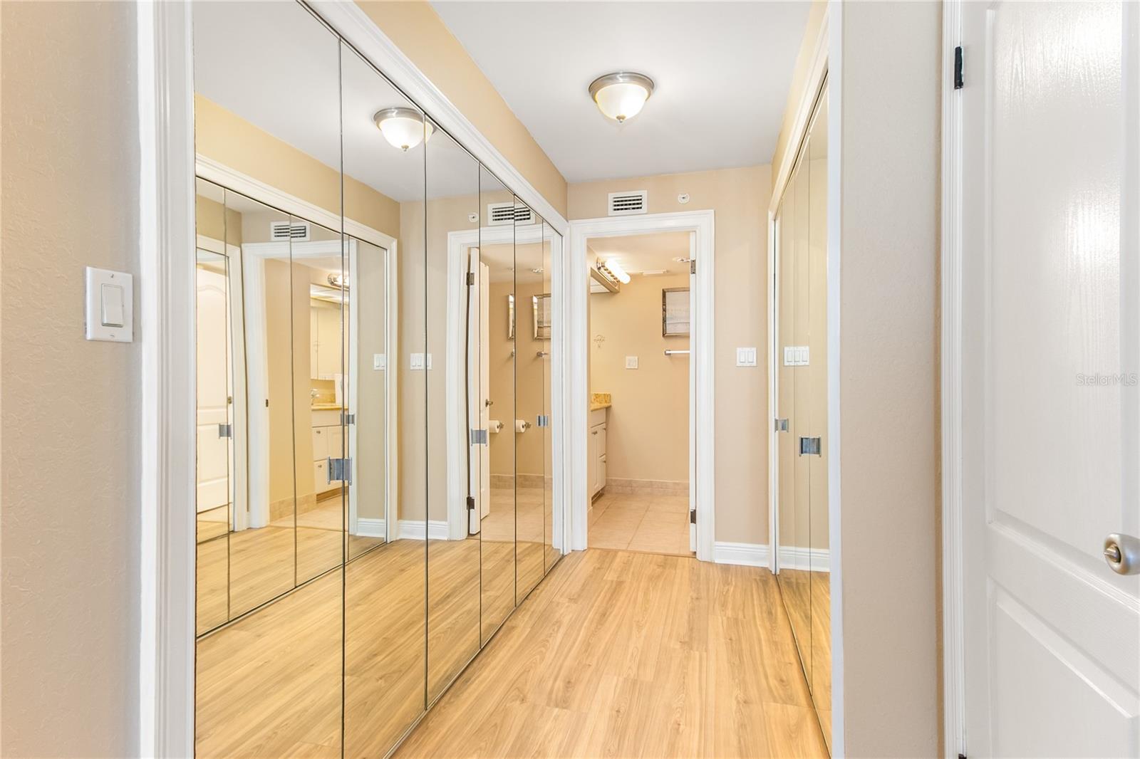 400 ISLAND WAY #212, CLEARWATER BEACH, FL — photo 27