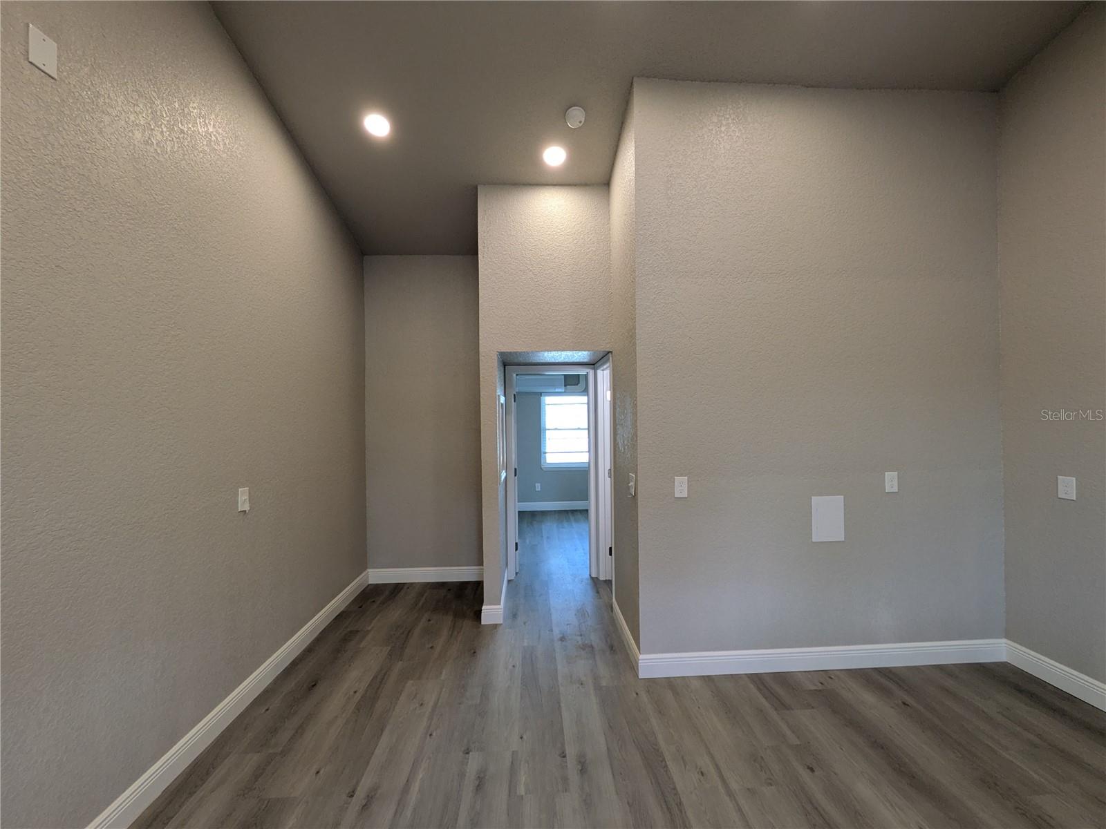 1120 PINELLAS BAYWAY S #211, ST PETERSBURG, FL — photo 7