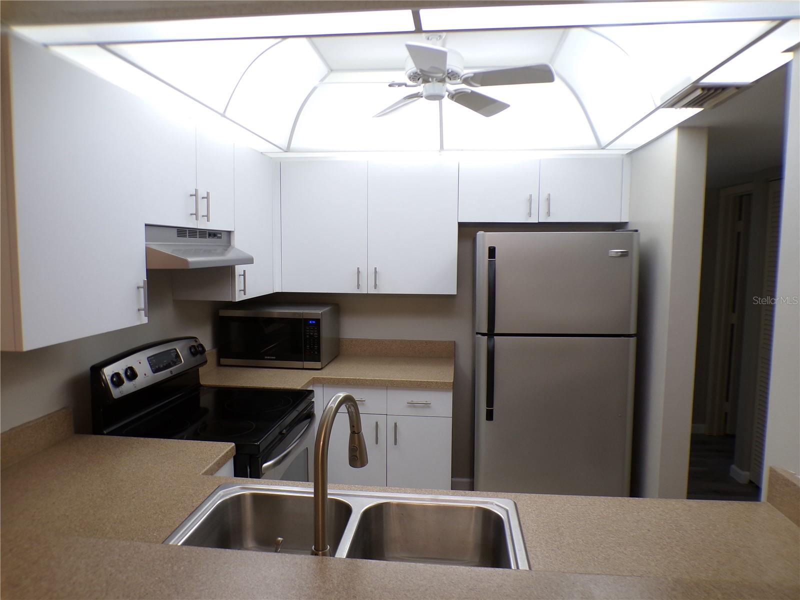 622 BIRD BAY DR S #103, VENICE, FL — photo 8