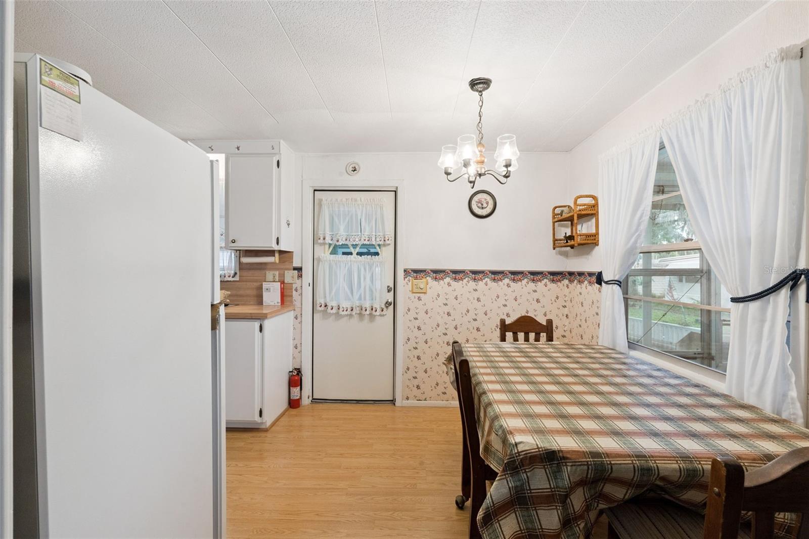 102 PARKLAND DR, EUSTIS, FL — photo 9