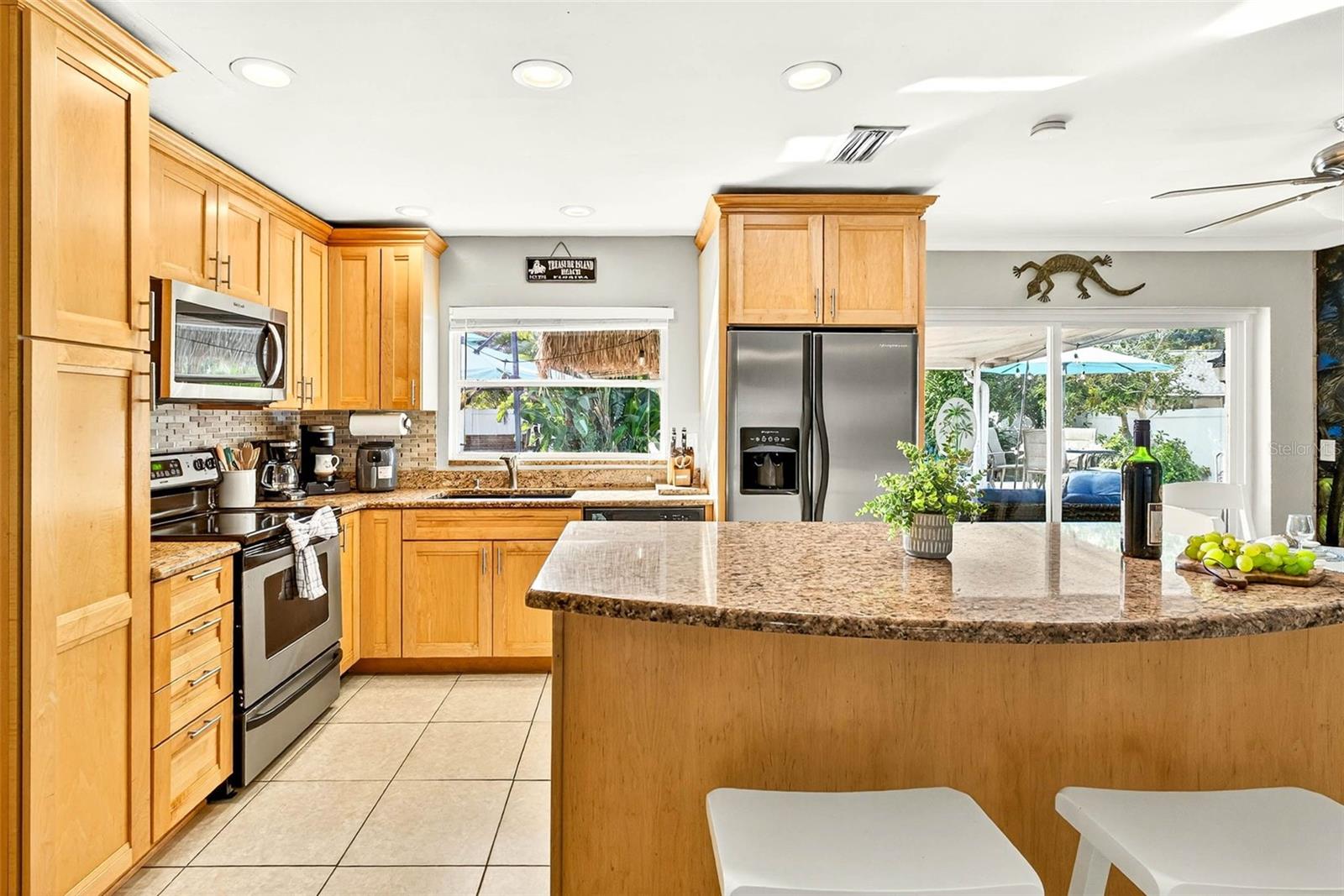 10050 84TH WAY, LARGO, FL — photo 14